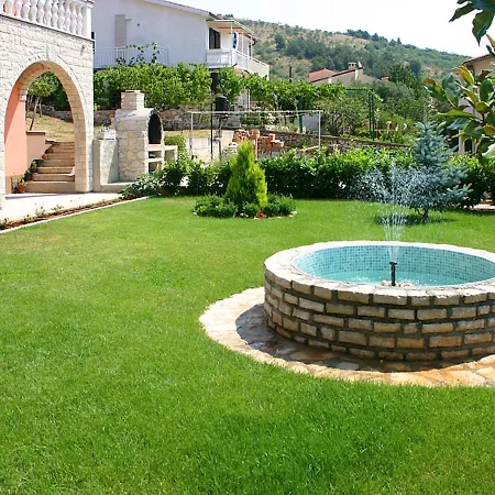Rose - Rac176 Apartment